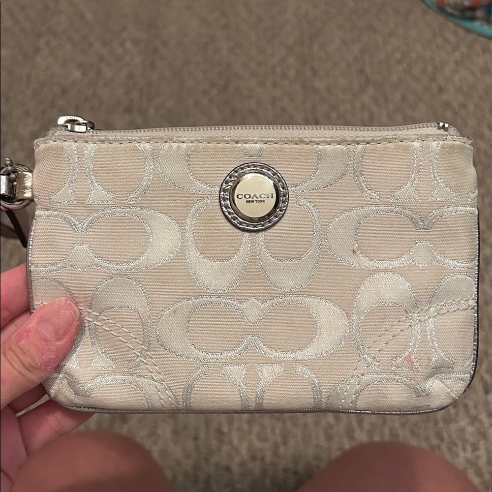 3 Vintage Coach Wristlets - Picture 5 of 14